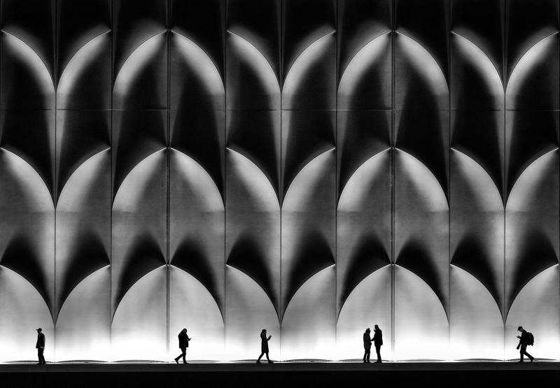 Graphic wall