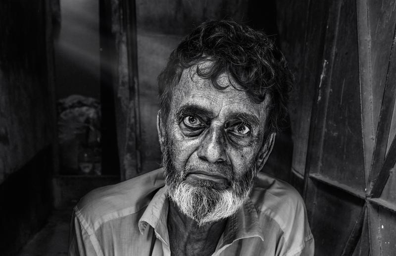 Man from Mirpur Zeneva Camp 0055