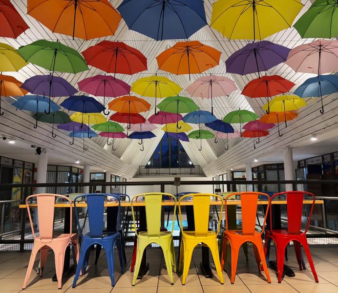 Colourful Setting