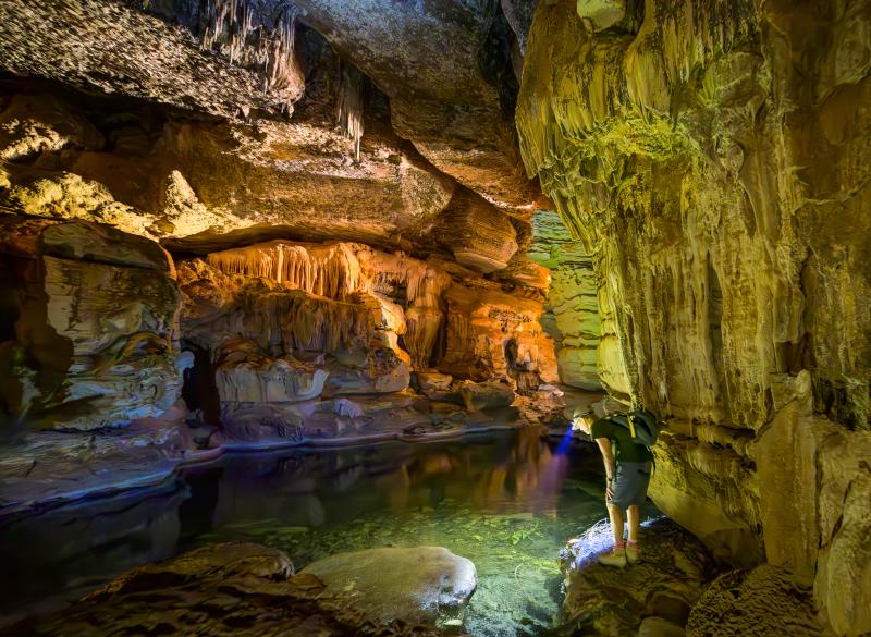 Mimbi Caves